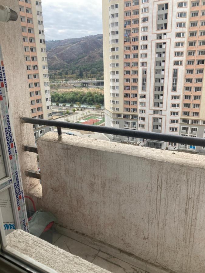 Apartamento Dirsi Tiflis Exterior foto